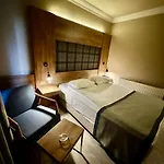 Hotell Laodikya 3*